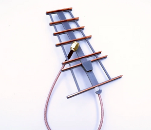 Антенна Yagi 2100-2200 МГц пластик 8-9dBi 1463 фото