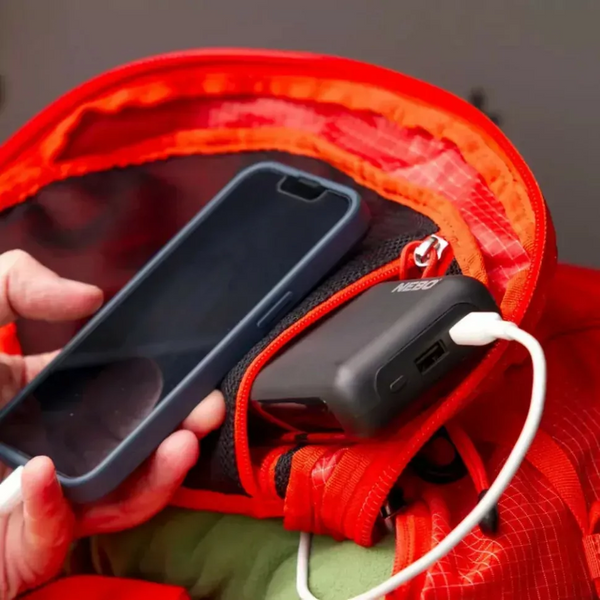 Повербанк Nebo 20K Powerbank w/Digital Display, 20 000 mAh (NB NEB-PBK-0029-G) 5060945230820 фото