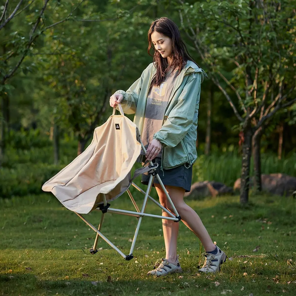 Стілець складаний туристичний Naturehike CNH23JU13002, сталевий каркас, тканина Oxford 600D, графіт 6976023923043 фото